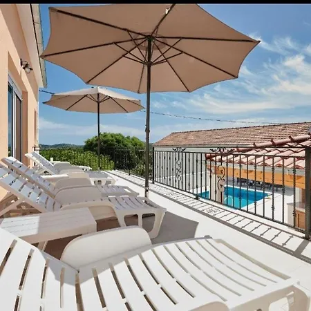 빌라 House Cavela