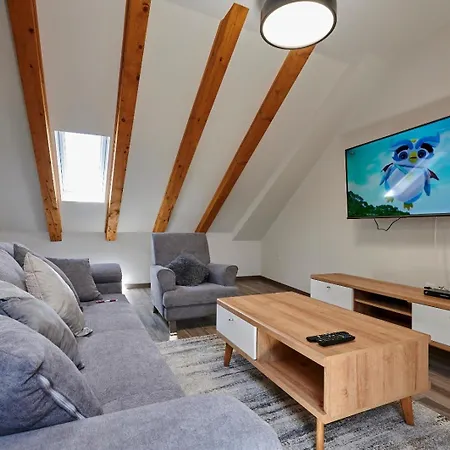 House Cavela فيلة Gustirna