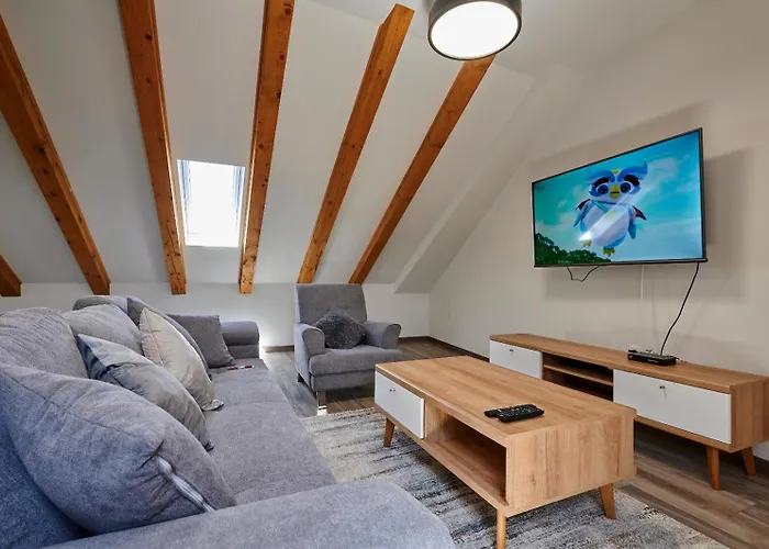 House Cavela فيلة Gustirna